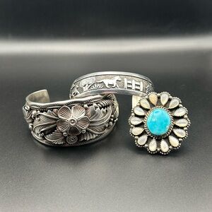 Sterling silver Navajo style cuff bracelet 925 southwest jewelry floral motif
